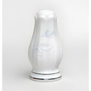 Noritake VIRTUE 2934 White Blue Rose Porcelain Single Salt or Pepper Shaker NEW